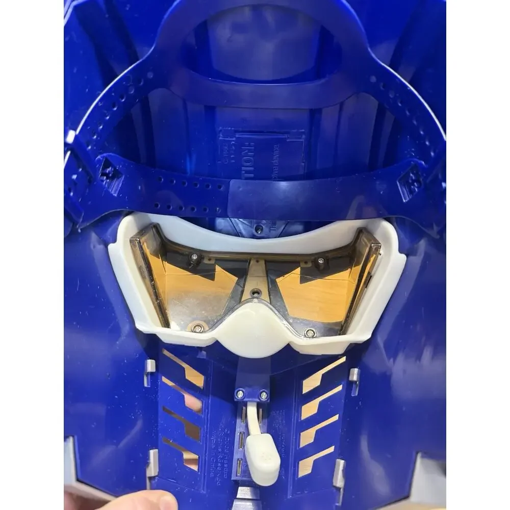 Transformer Optimus Prime Talking & Voice Changing Mask Helmet 2006 Hasbro WORKS - Picture 8 of 10